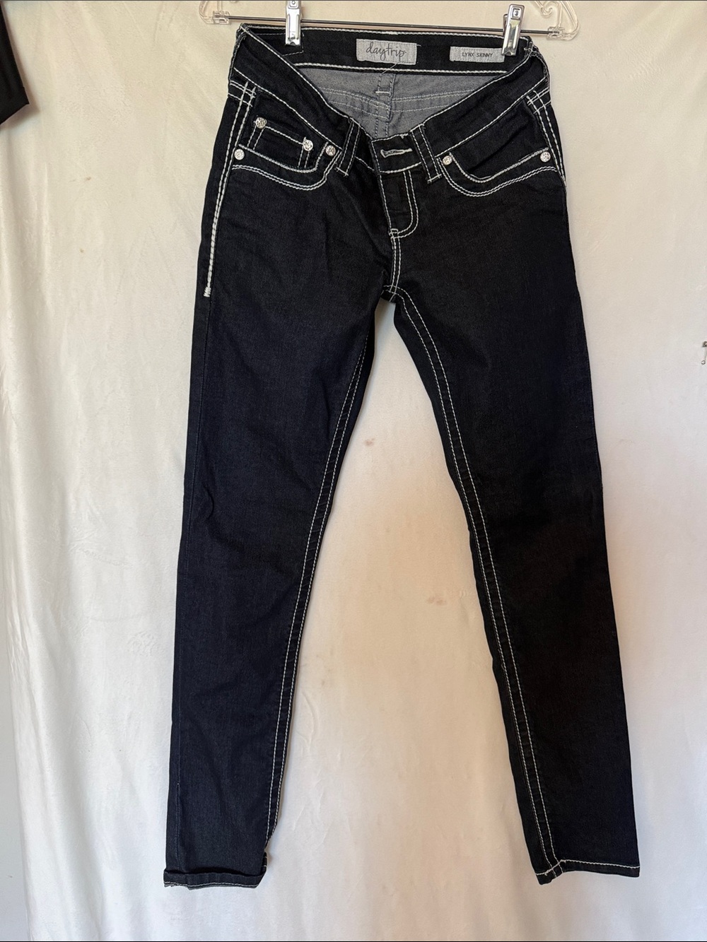 Daytrip Black Skinny Jeans with White Contrast Stitching
